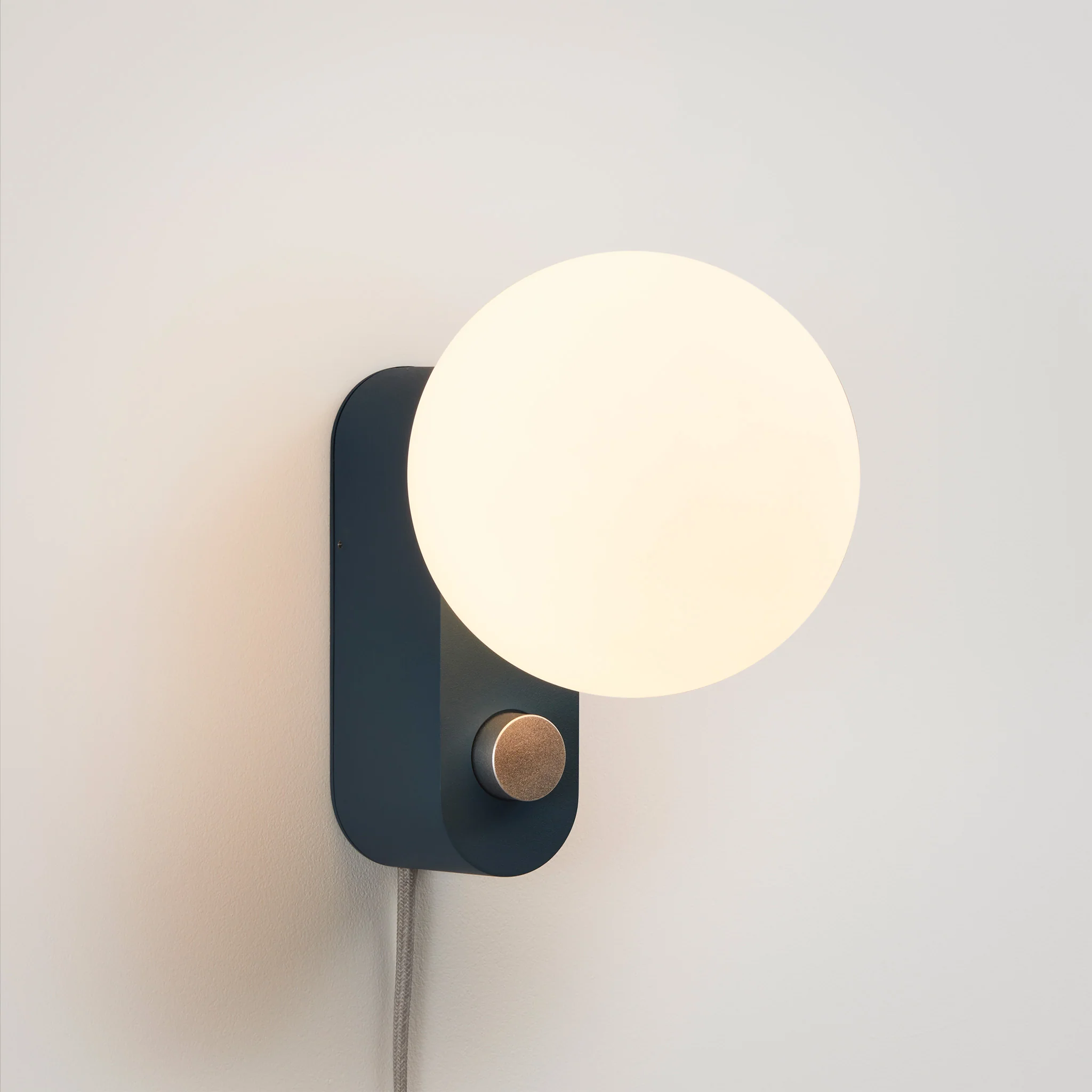 Alumina Multi-Use Lamp in Sapphire - Set of 2 - Image 6