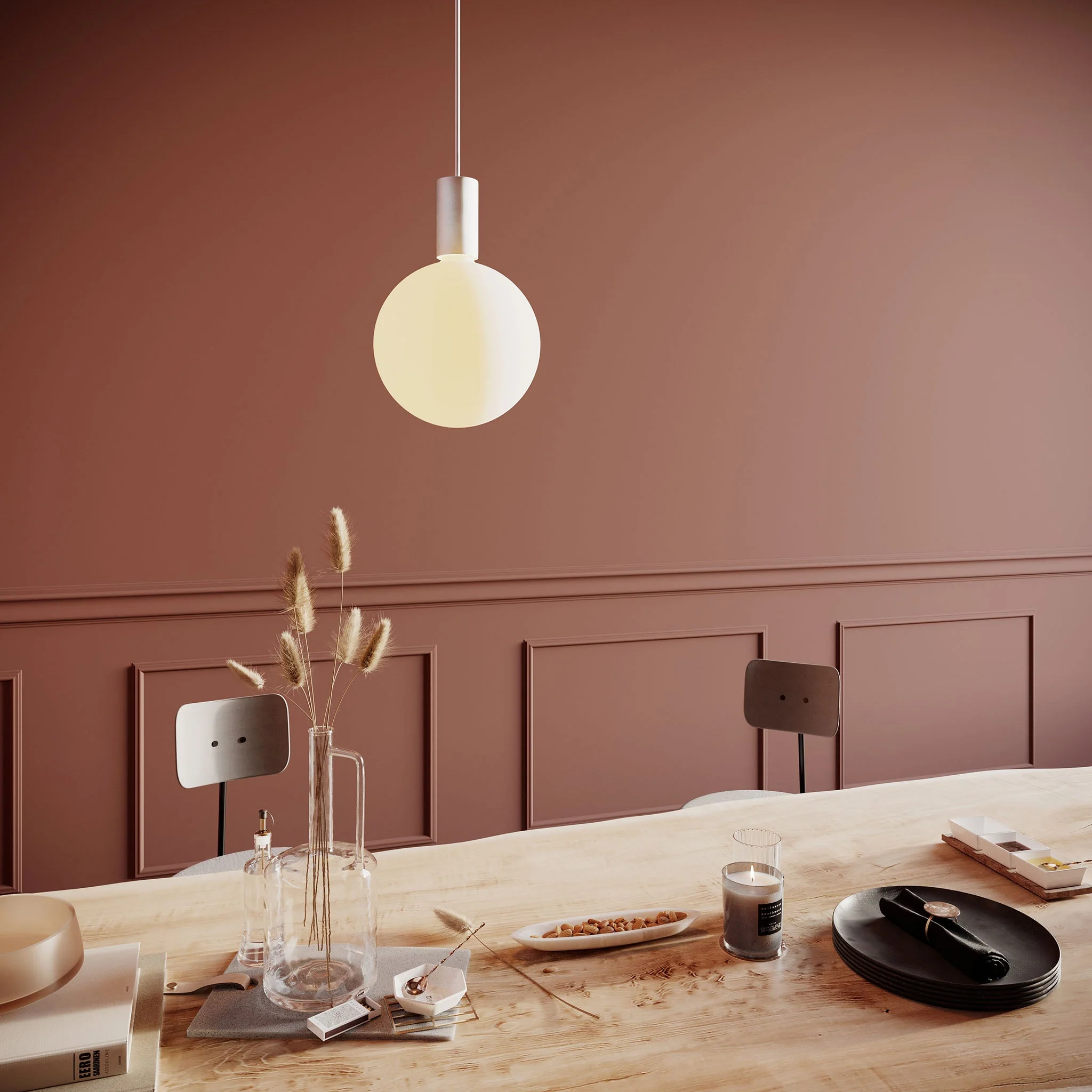 Sphere V E27 Dim-to-Warm LED Bulb - Image 3